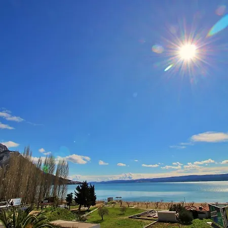 Apartments Slado Omis Exterior photo