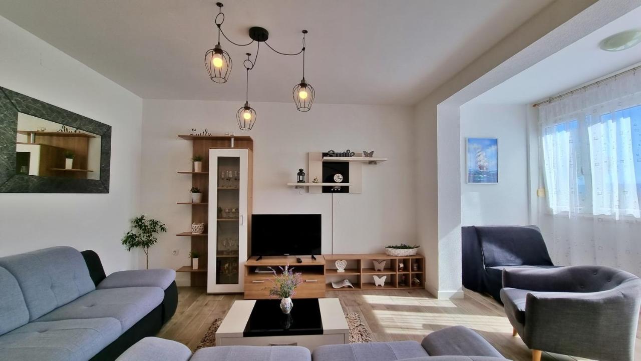 Apartment Slado